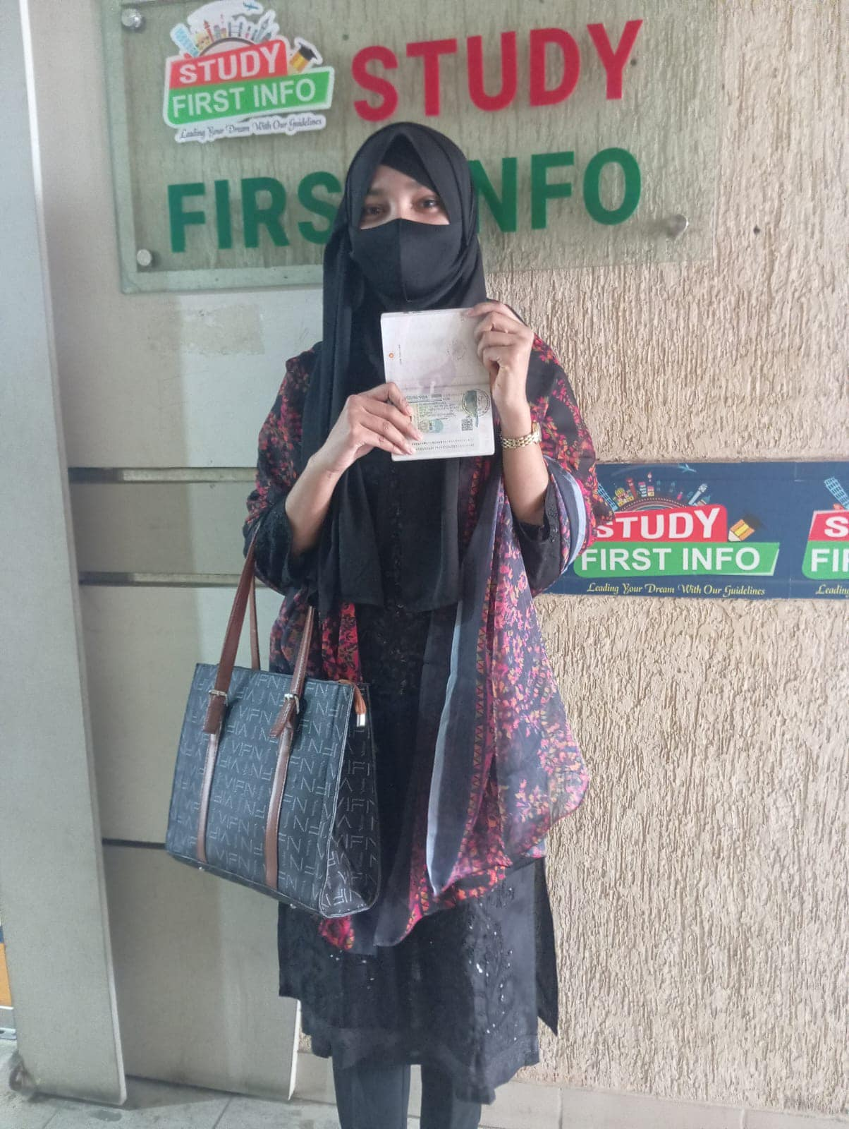 Fatima Noor, Student in Hungary